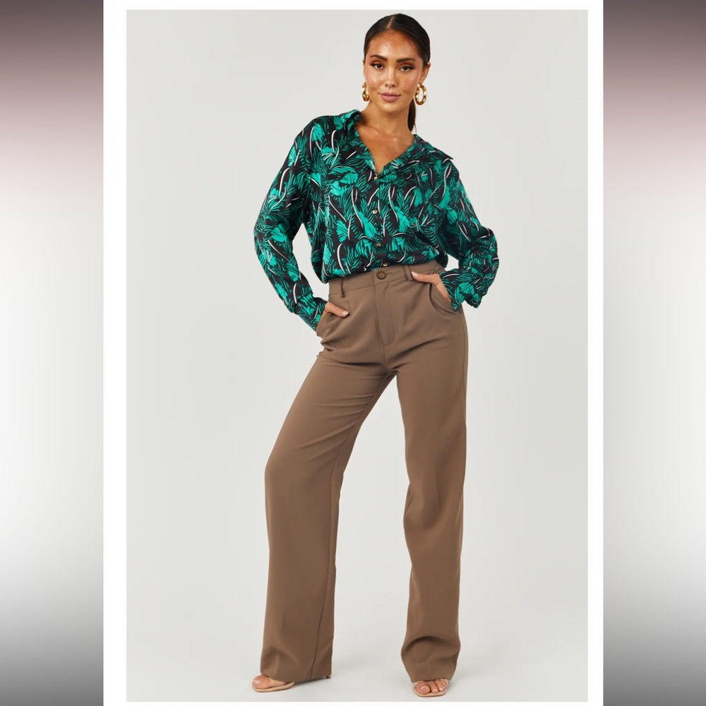 Equipment Size XS Emerald/ Black Silk Patterned Long Sleeve